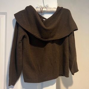 Off the shoulder cashmere sweater